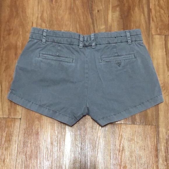 J. Crew Gray Chino Shorts Size 8 - Picture 2 of 11